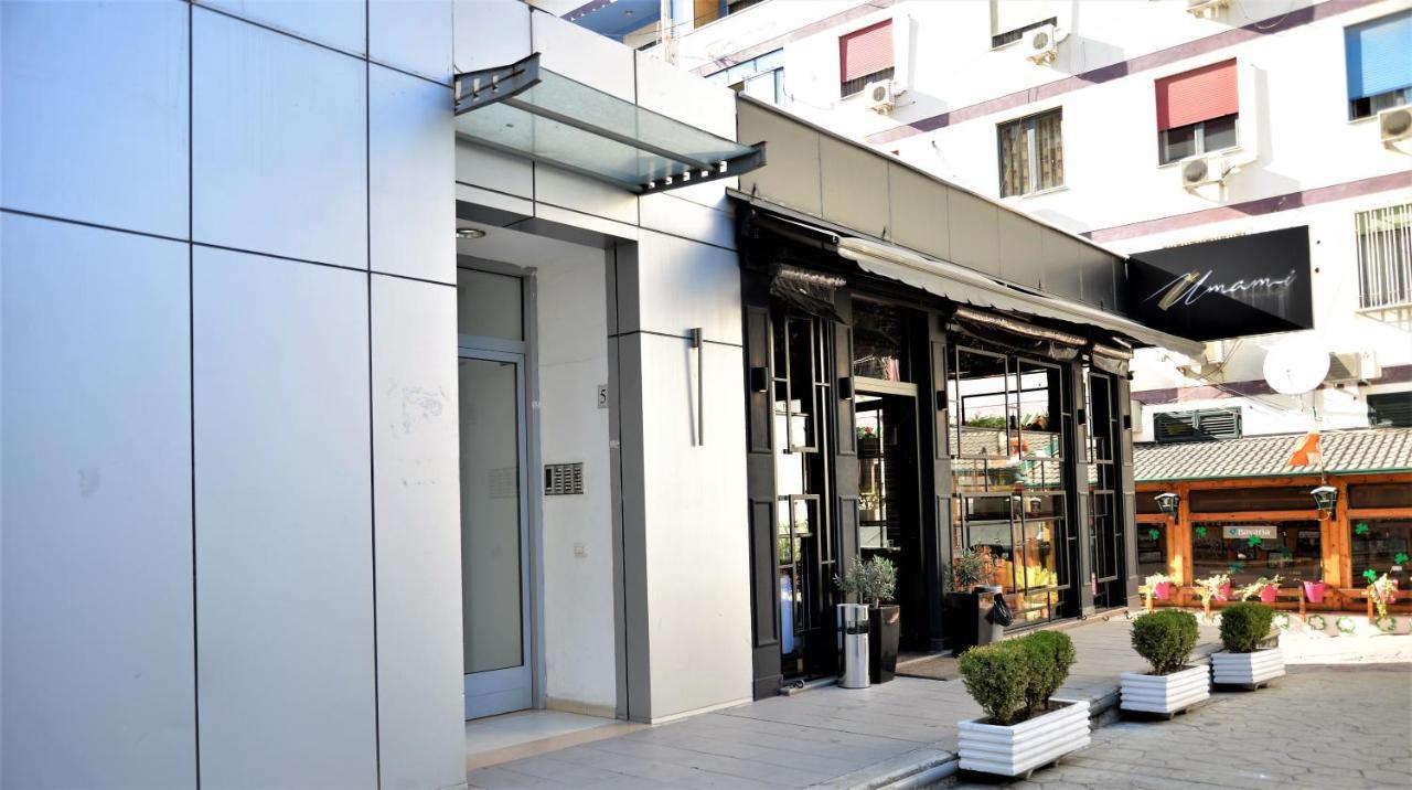 Haris Apartments 地拉那 外观 照片